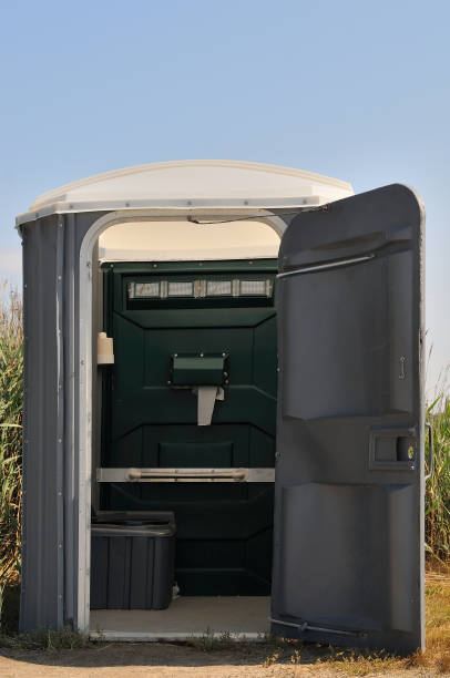 Best Porta potty delivery and setup  in Rice, MN