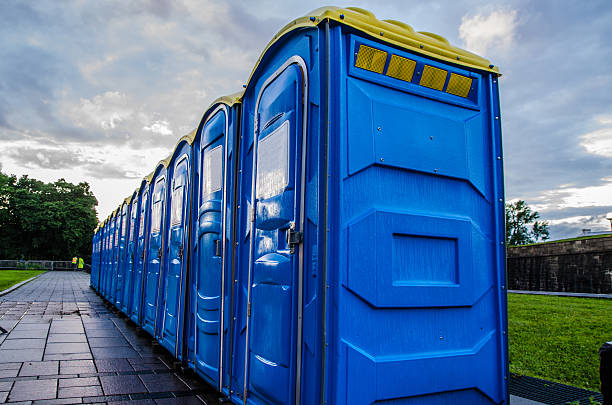 Porta potty delivery and setup in Rice, MN